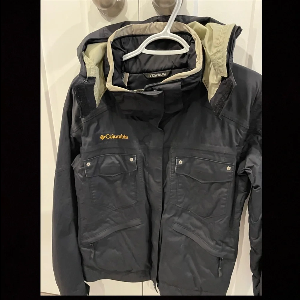 Columbia Titanium jacket - Picture 1 of 3